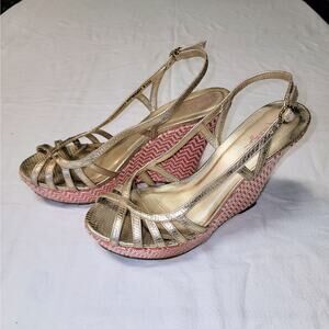 Lilly Pulitzer 8.5m Gold Strappy Wedge Sandal Heels Gold Beach Cruise Va…